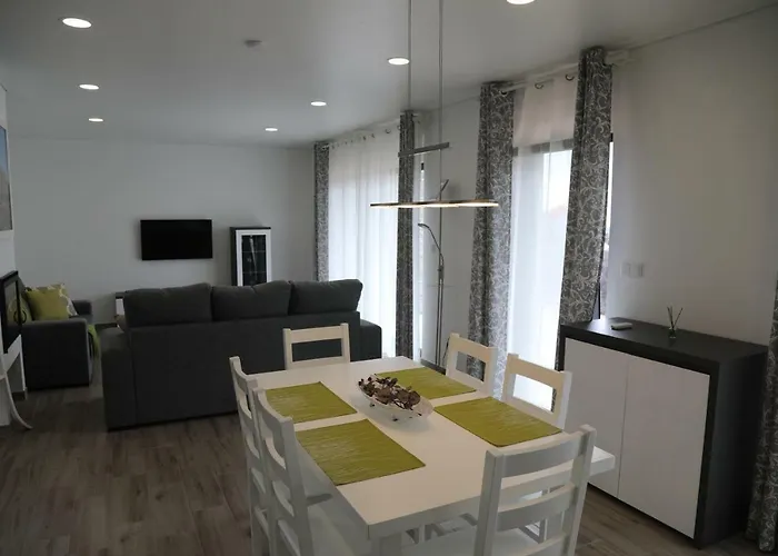 Quinta Das Torres 펜션 Criacao Velha