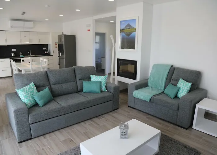 Quinta Das Torres 펜션 Criacao Velha