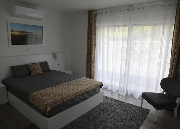 Quinta Das Torres 펜션 Criacao Velha