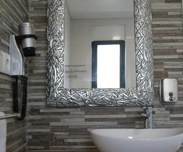 Quinta Das Torres 펜션 Criacao Velha